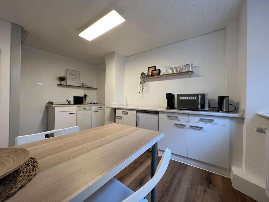 Gemuetliches Haus Mit 2 Zimmern Vallendar Bagian luar foto